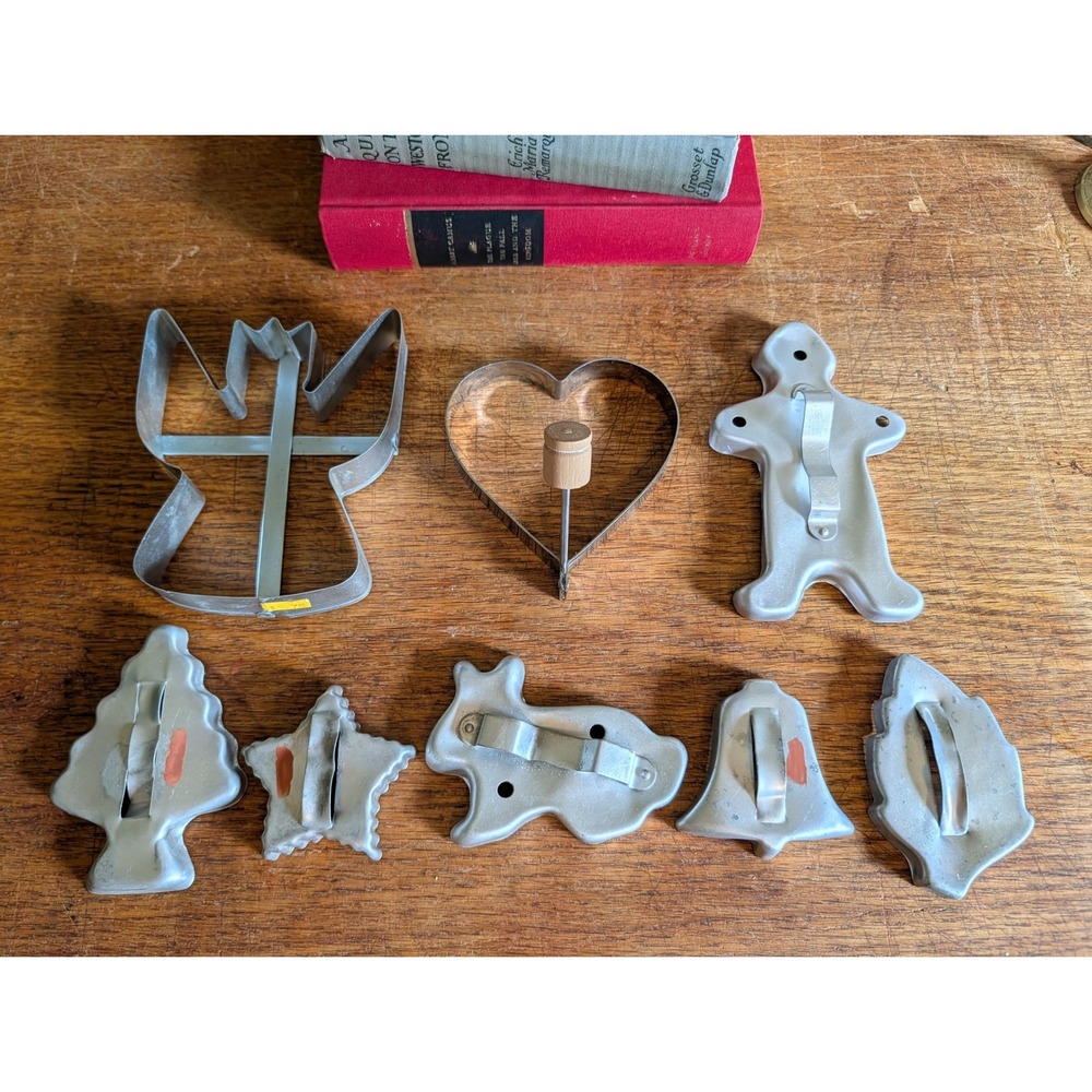 Vintage Metal Cookie Cutter Lot 8pc Angel Heart Gingerbread Man Tree Rabbit Bell